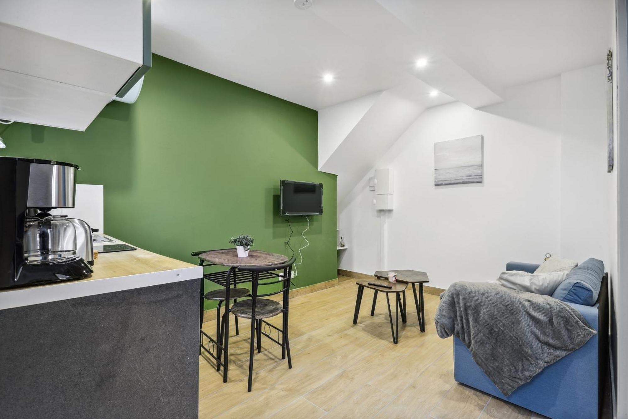 Chic Cosy Apart With Parking La Ferte-sous-Jouarre Exterior photo
